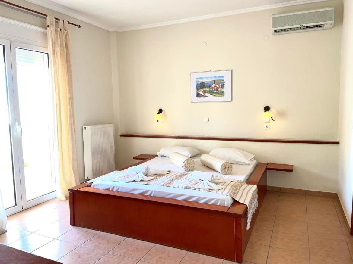 Calypso Hotel Siviri Exterior photo