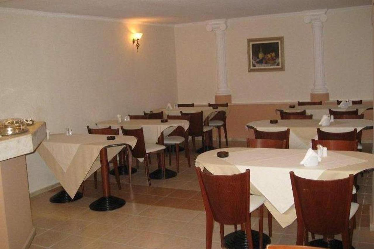 Calypso Hotel Siviri Exterior photo